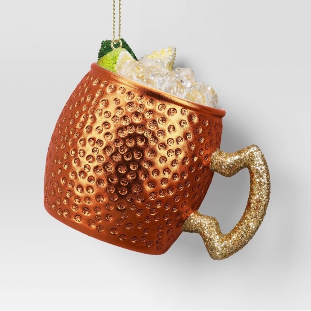 ❤️ HOLIDAY MOSCOW MULE RESIN COCKTAIL ORNAMENT NEW